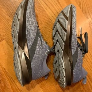 Brooks Levitate 3 Running Shoes